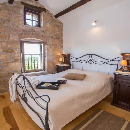 Apartman Nona Nina *