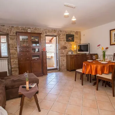 Apartman Nona Nina
